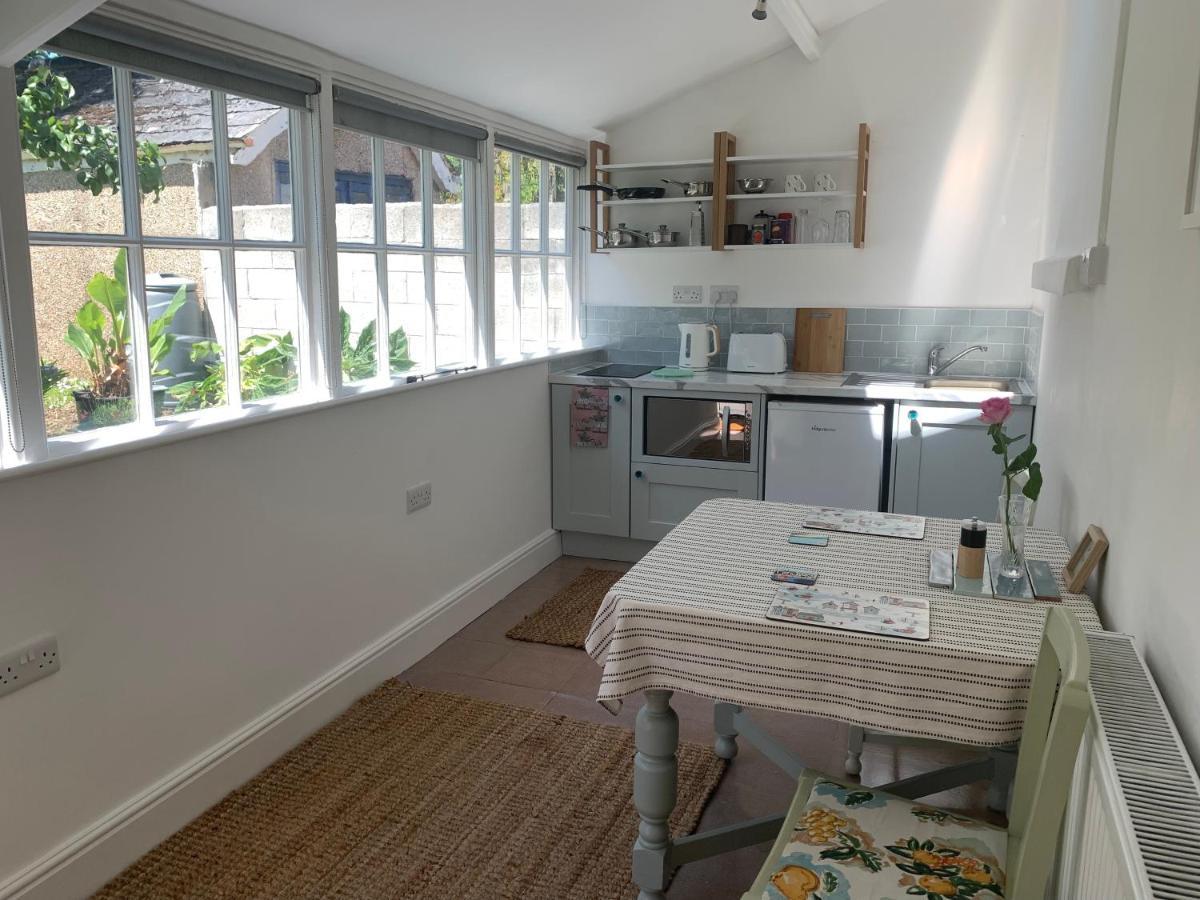 Puffin. Comfortable Annexe Central Falmouth Appartement Buitenkant foto